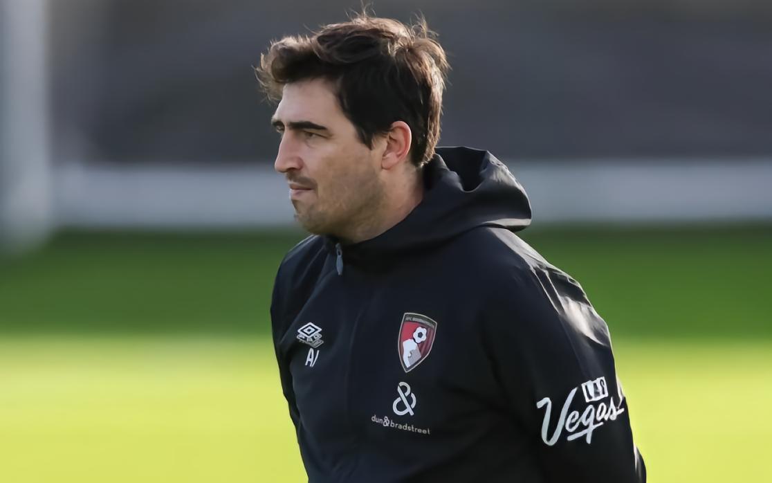 逼平曼联再击败阿森纳，伯恩茅斯在联赛取得12轮不败，作为一支中游球队，伯恩茅斯取