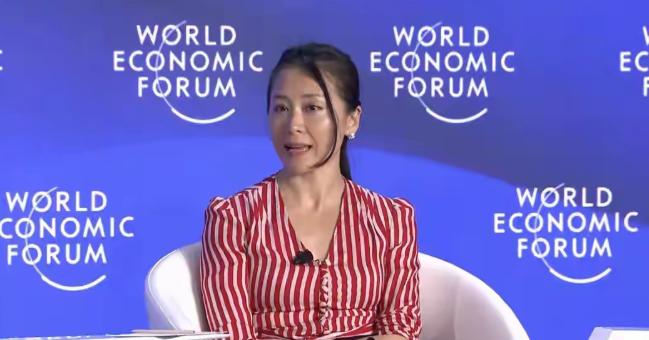 金刻羽给特朗普出了个主意：想锁死中国，就别搞什么100%关税了。反过来，零关税让