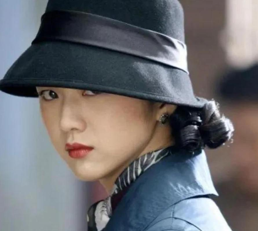 1966年，美国为了暗杀伟人，联合老蒋设计出了一个“美人计”，派出了一个培养了十