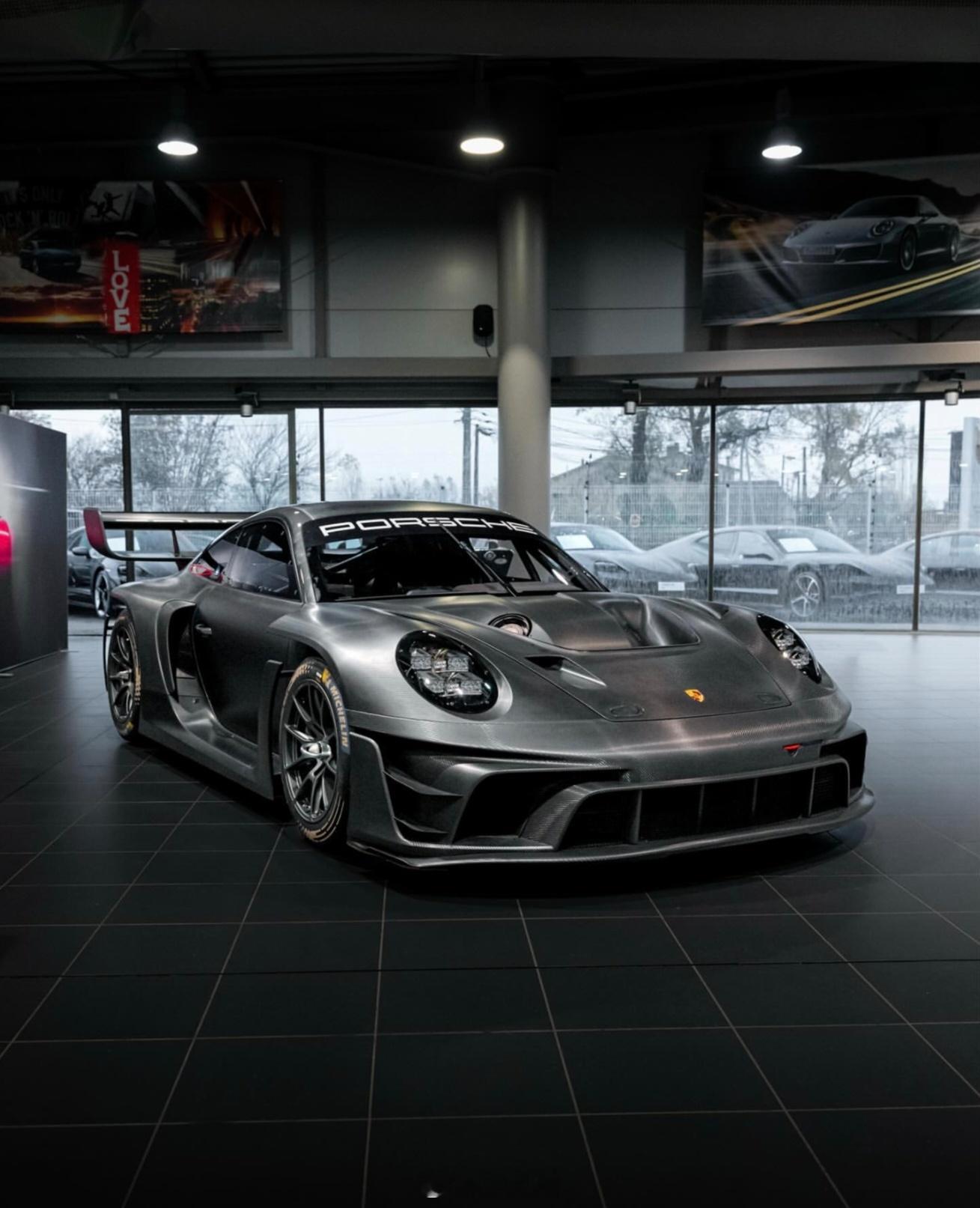 德系车大v聊车汽车美图 碳为观止的保时捷911 GT3 R rennsport，