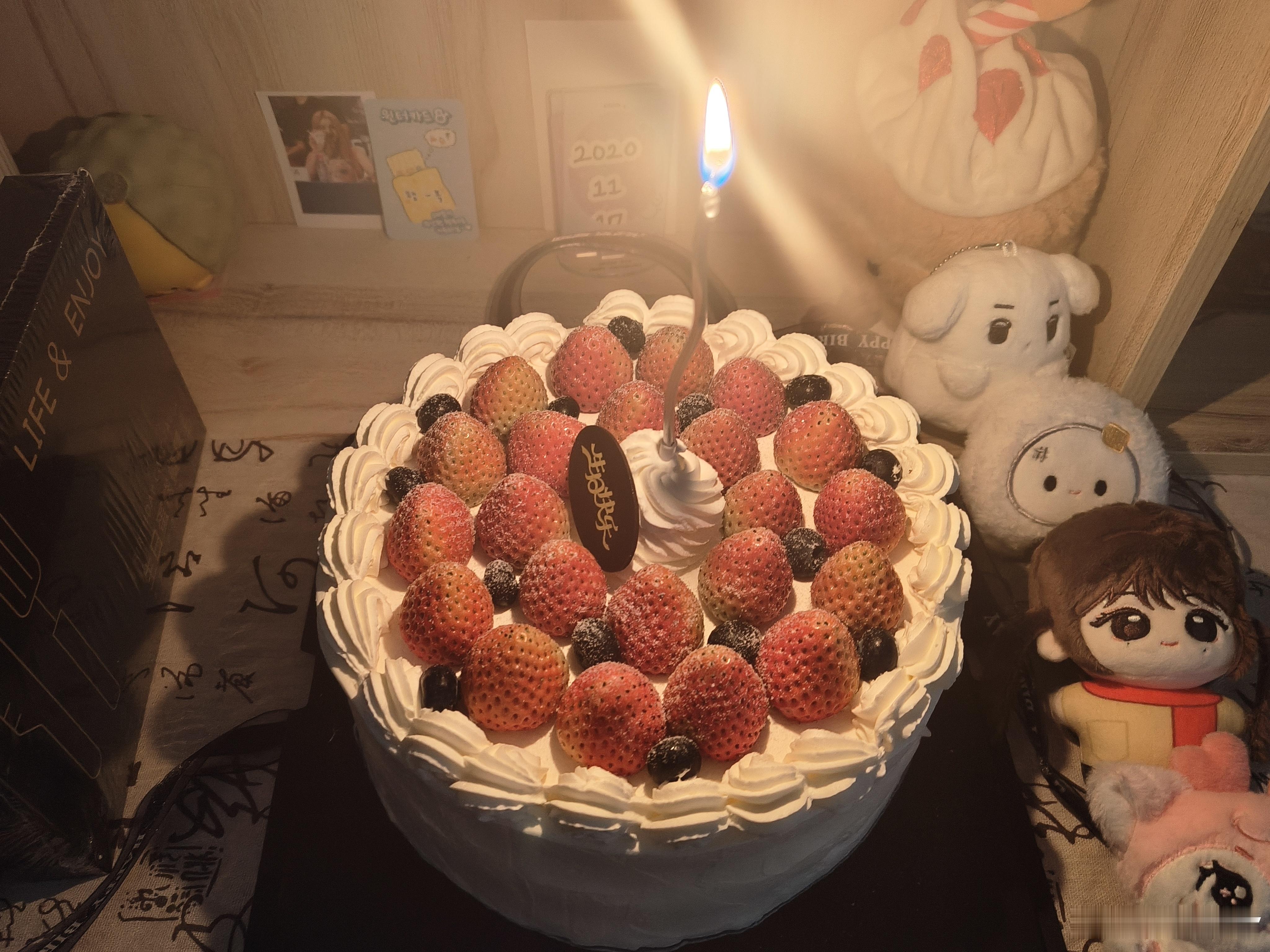 祝自己生日快乐呀，我担今天好消息都特别多。今天对我很好的一天，希望2026年我担