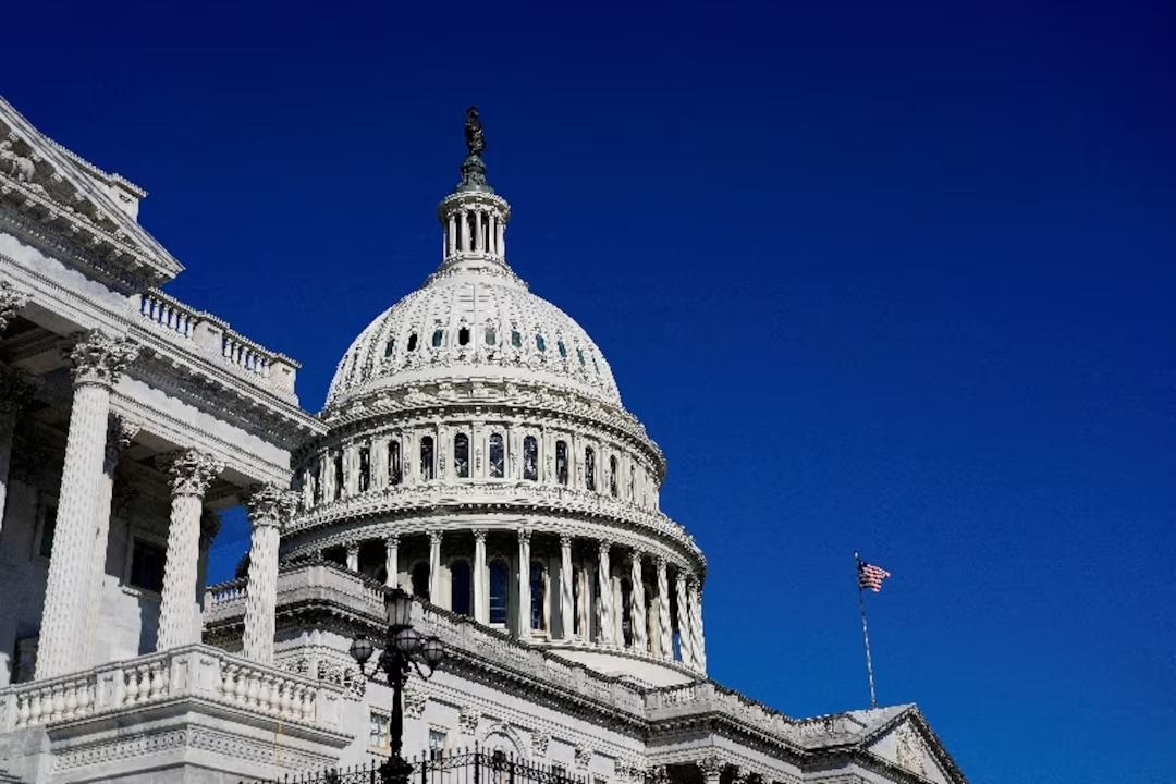 【美国参议院通过限制特朗普对伊朗军事行动权决议程序性投票】据外媒5月19日报道，