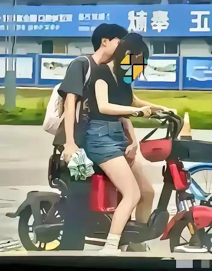 国庆将至，自驾游，解锁新骑车技能，还是第一次见这么骑车的#说骑就骑的旅行# #骑