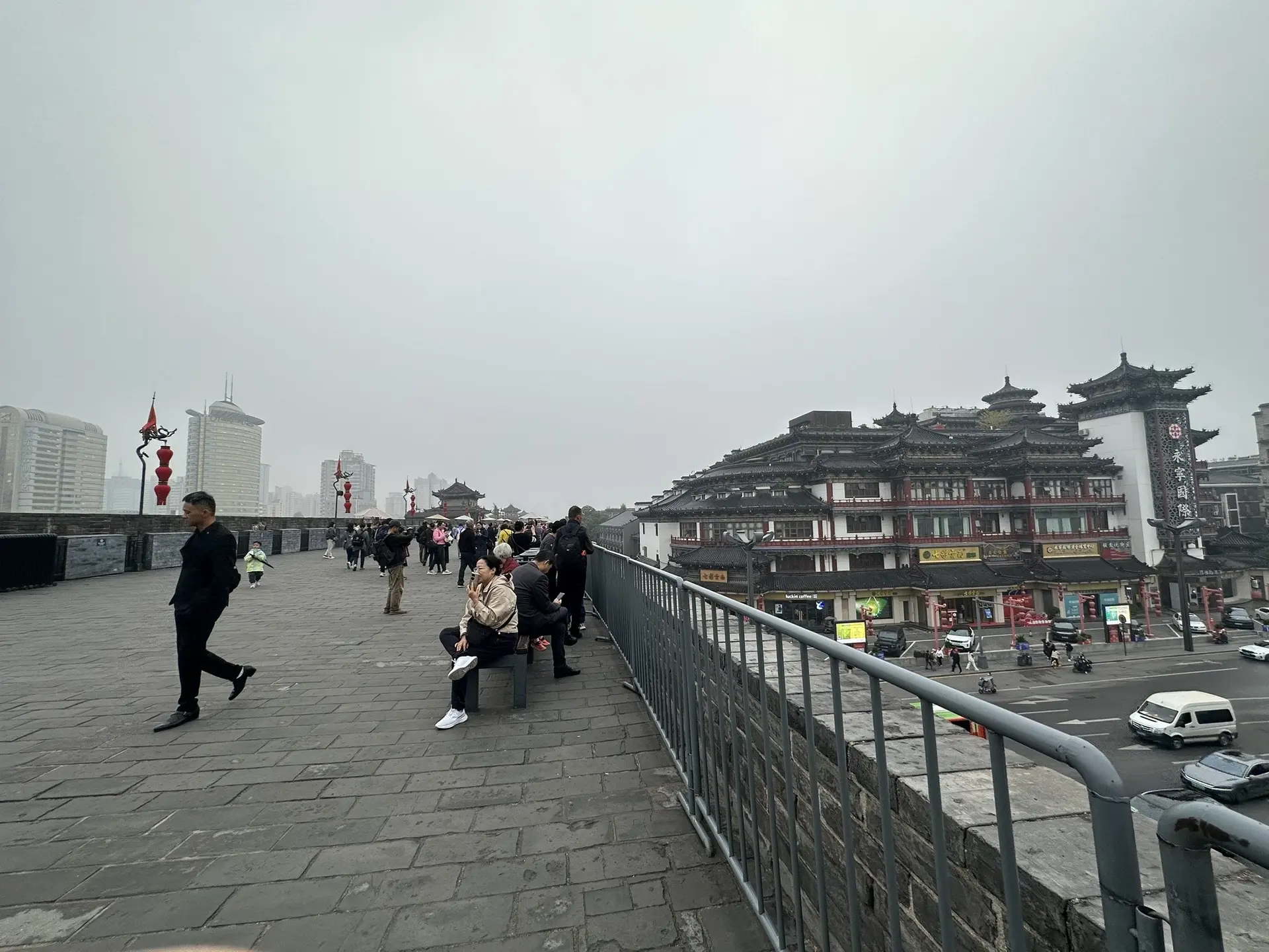 因为一首歌，来了一座城