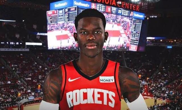 在国际赛场上呼风唤雨的后卫施罗德在NBA当中的表现似乎并不是特别好。今天骑士队被