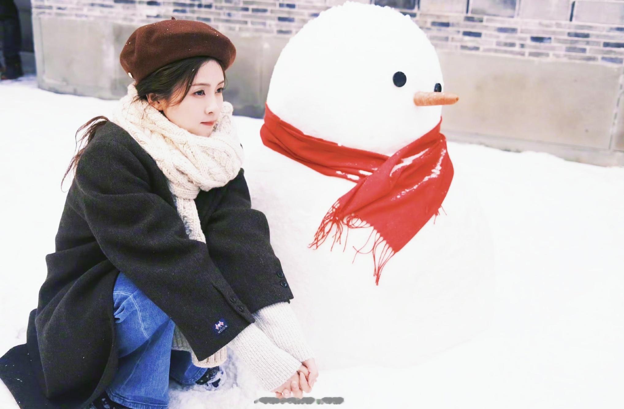 雪日闲叙❄️白鹿 ​  ​​​