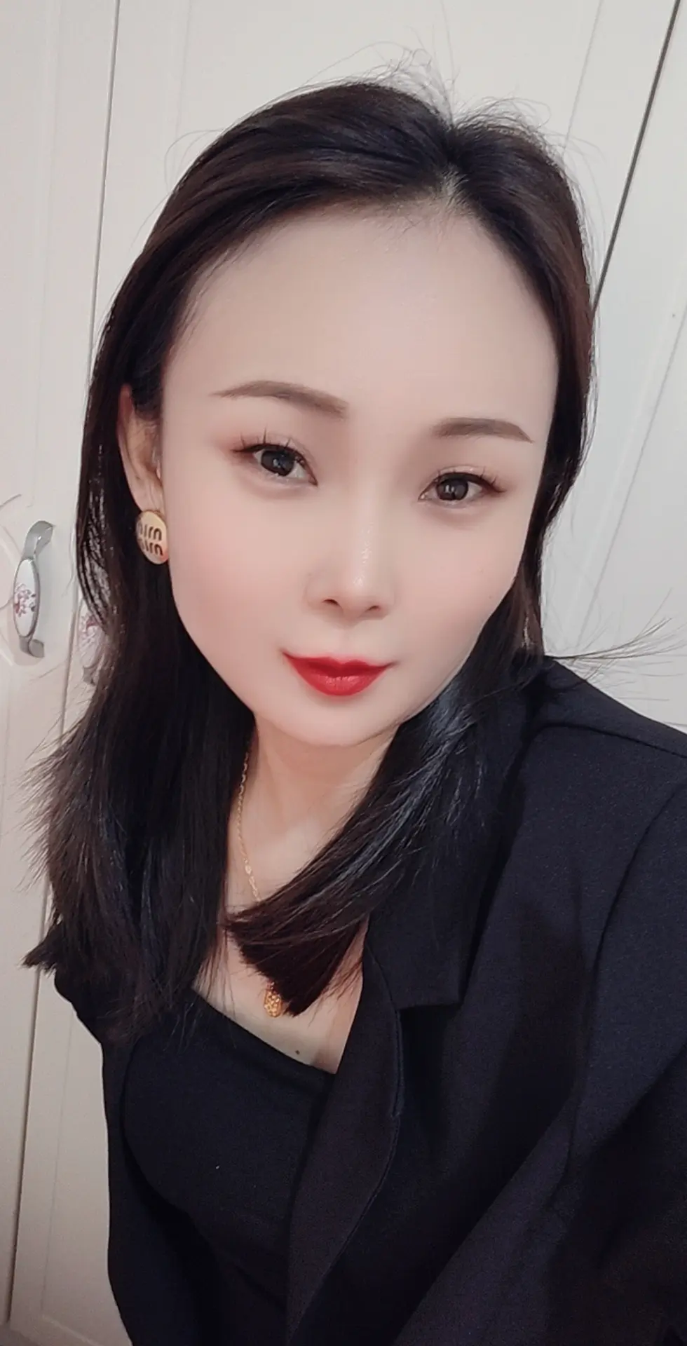 什么都是相互的，你没以我为先，我也不会在把你放在第一位