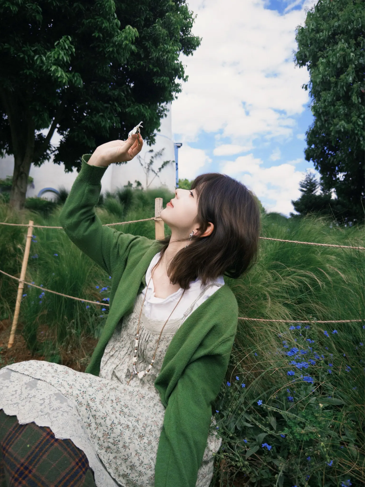 人随春好 春与人宜