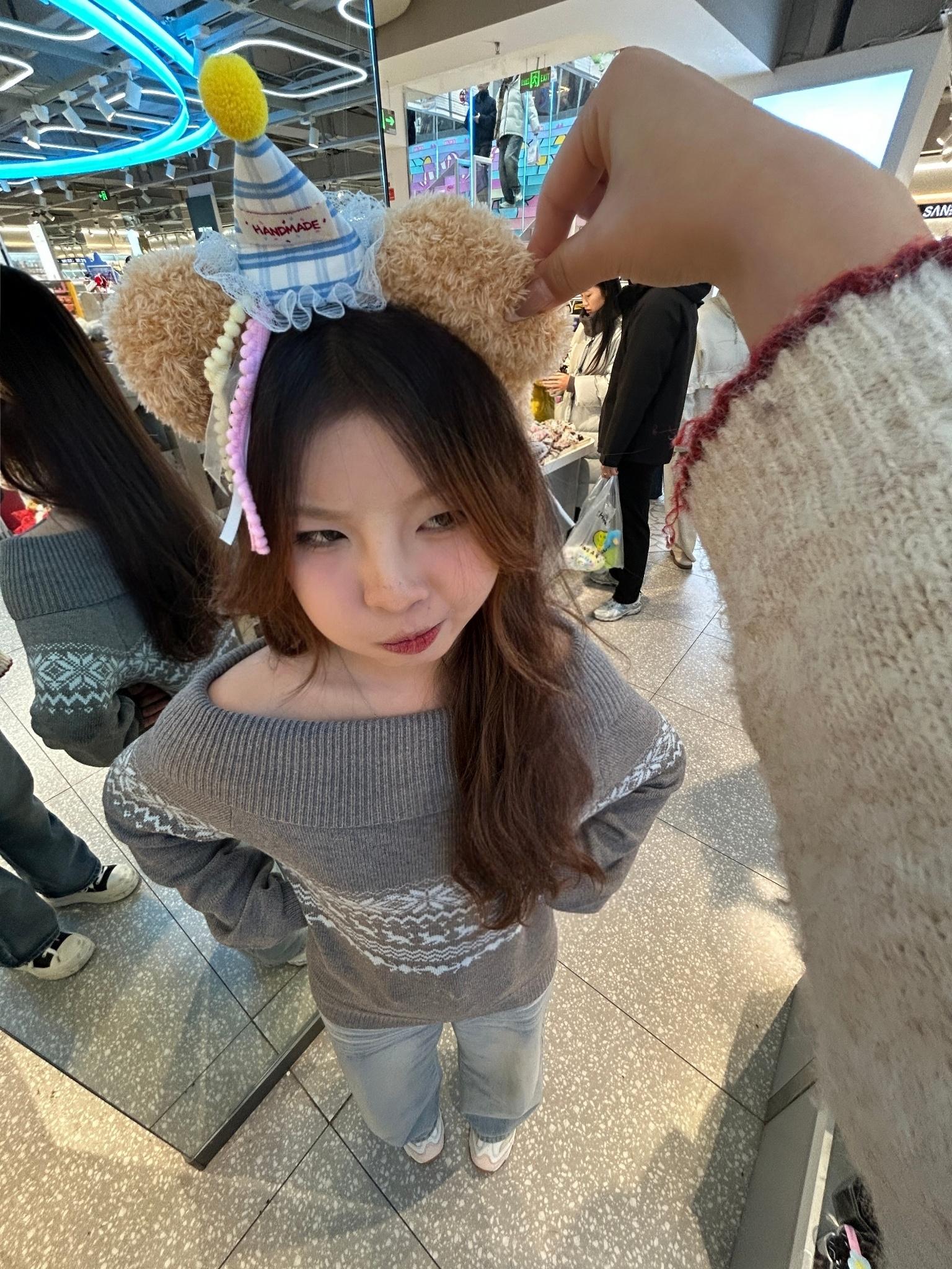 你总说我可爱 那我能不能做你的全世界