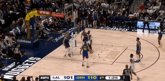 差点运气[二哈]#湖人vs掘金# ​​​