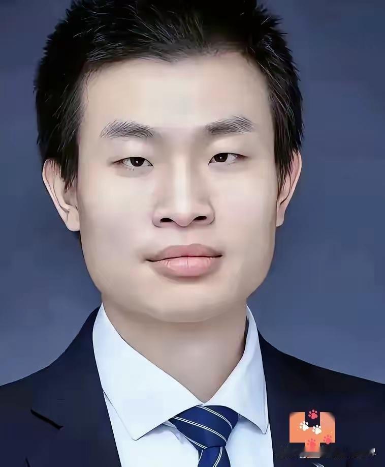 学术圈的遮羞布，终于被扯下来了。
34岁韦东奕，一巴掌打醒了谁？
韦东奕34岁才