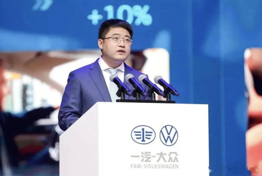 一汽奥迪销售换帅，郭永峰接任李凤刚！9 月 2 日消息，奥迪官微发文称，根据工作