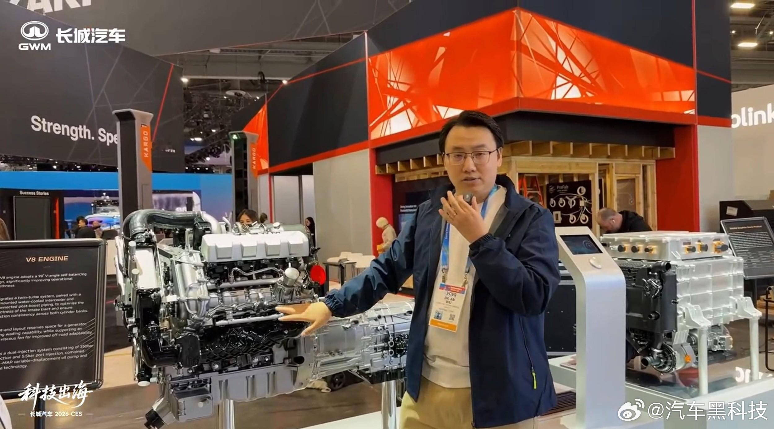 长城V8发动机亮相2026CES 长城4.0L V8双涡轮增压发动机亮相 202