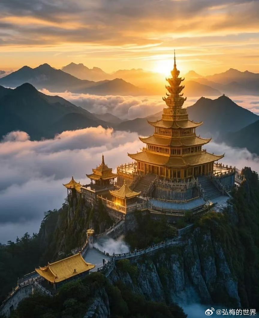 抬头看云，低头看路，淡泊宁静，自然从容，这才是人生的大智慧。人生的苦乐，不在于碰