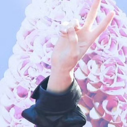 0000正文_第1章 官司“顾律师，之前那位任先生已经到楼下了，是直接带过来么？