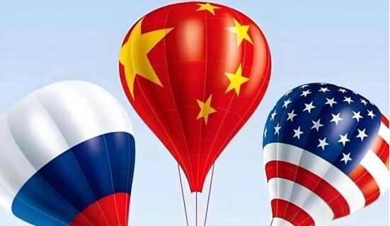 目前世界局势来看，中俄美虽然都是超级大国，但是却都被不同的军事力量牵制着：第一，