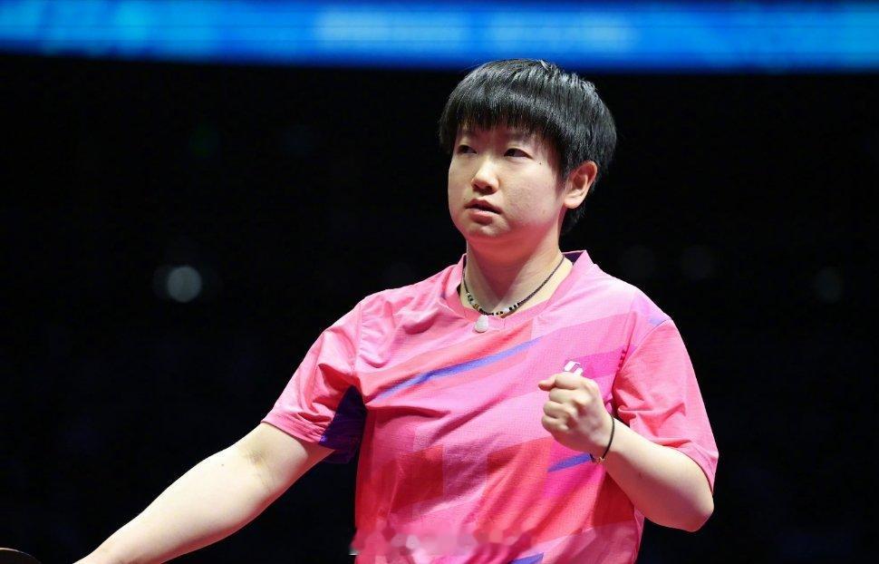 第十五届全运会乒乓球女团决赛河北vs山东第四场和第五场对决如下:第四场：孙颖莎v