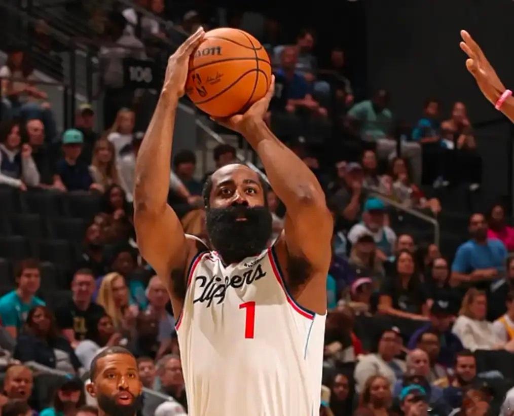 37岁干55分吗，太强了哈登快船nba