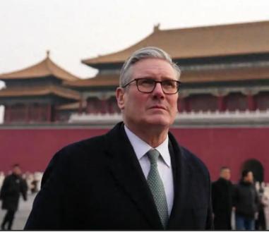 中英关系危险了！英国政坛大洗牌，首相斯塔默失利，反华势力上位，对华政策恐再次走向