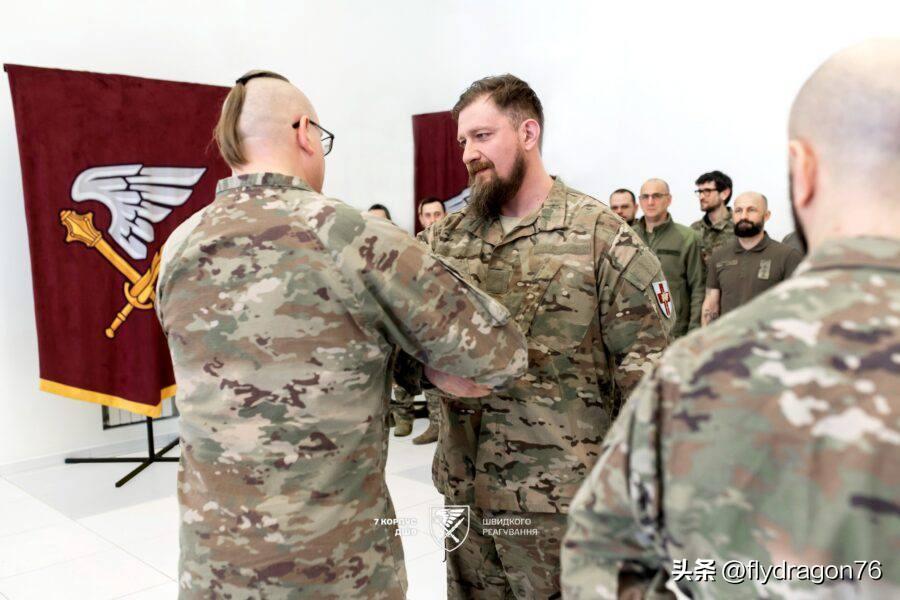 🇺🇦 乌克兰武装力量中的“霍伦日”（Khorunzhyi）军官

3月25日