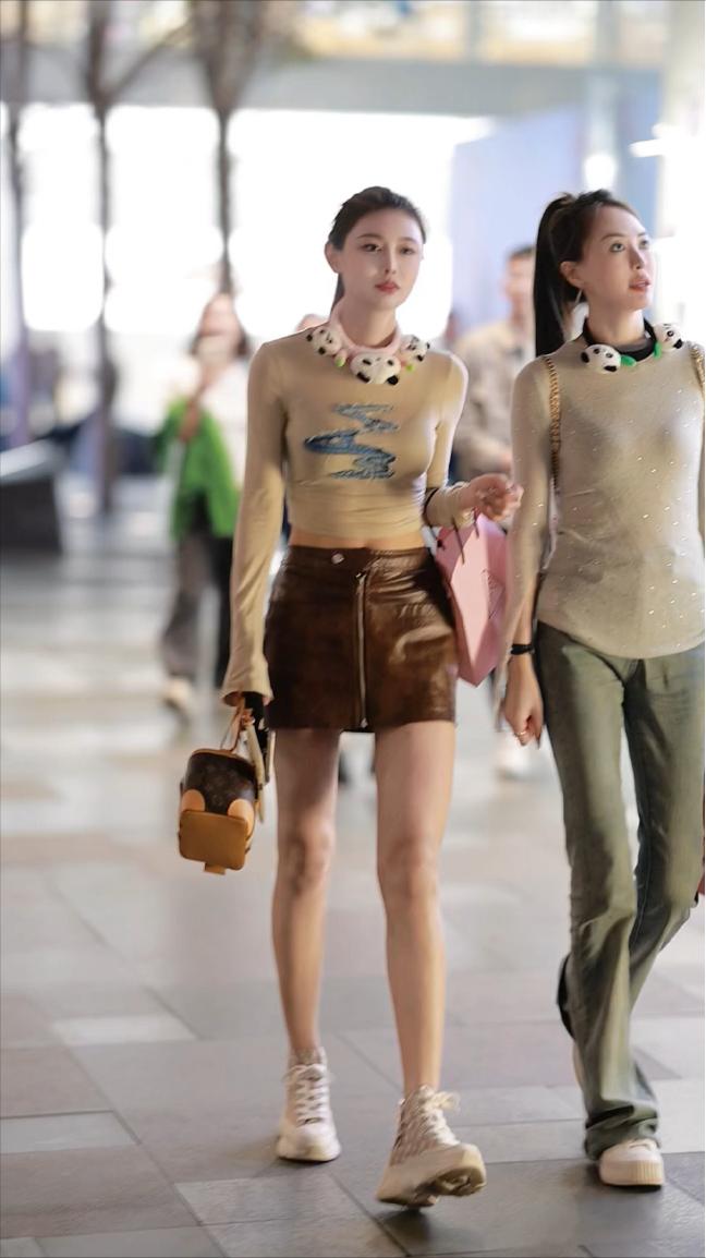 街拍美女