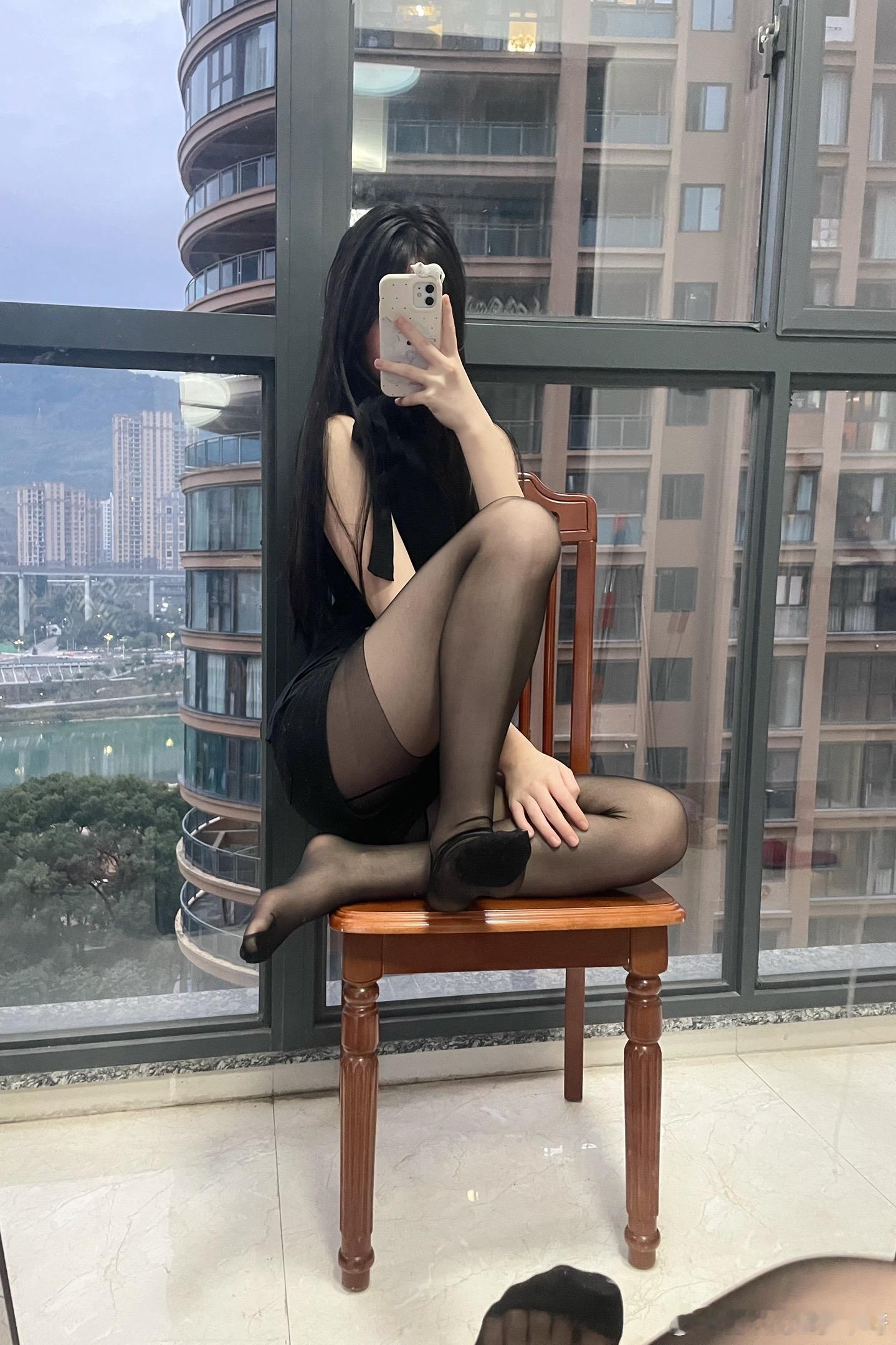 居家穿丝袜～ 
