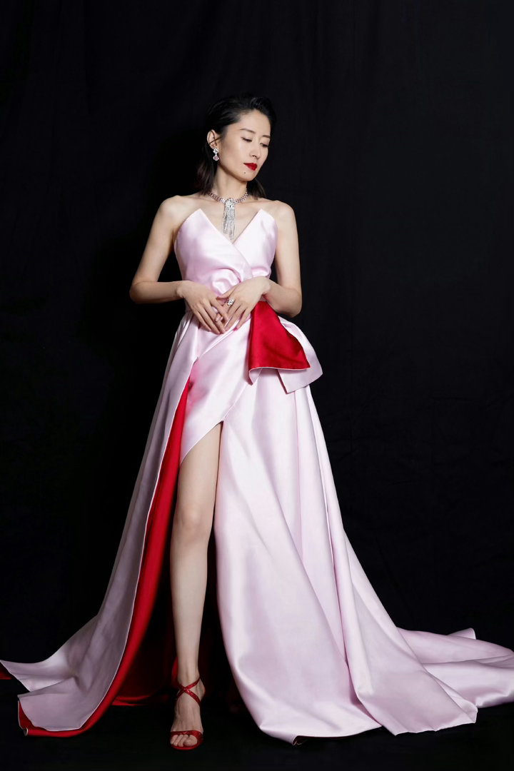 刘敏涛你先别回烟台我害怕刘敏涛你不许演反派了 刘敏涛演反派演到被老乡“劝退”，也