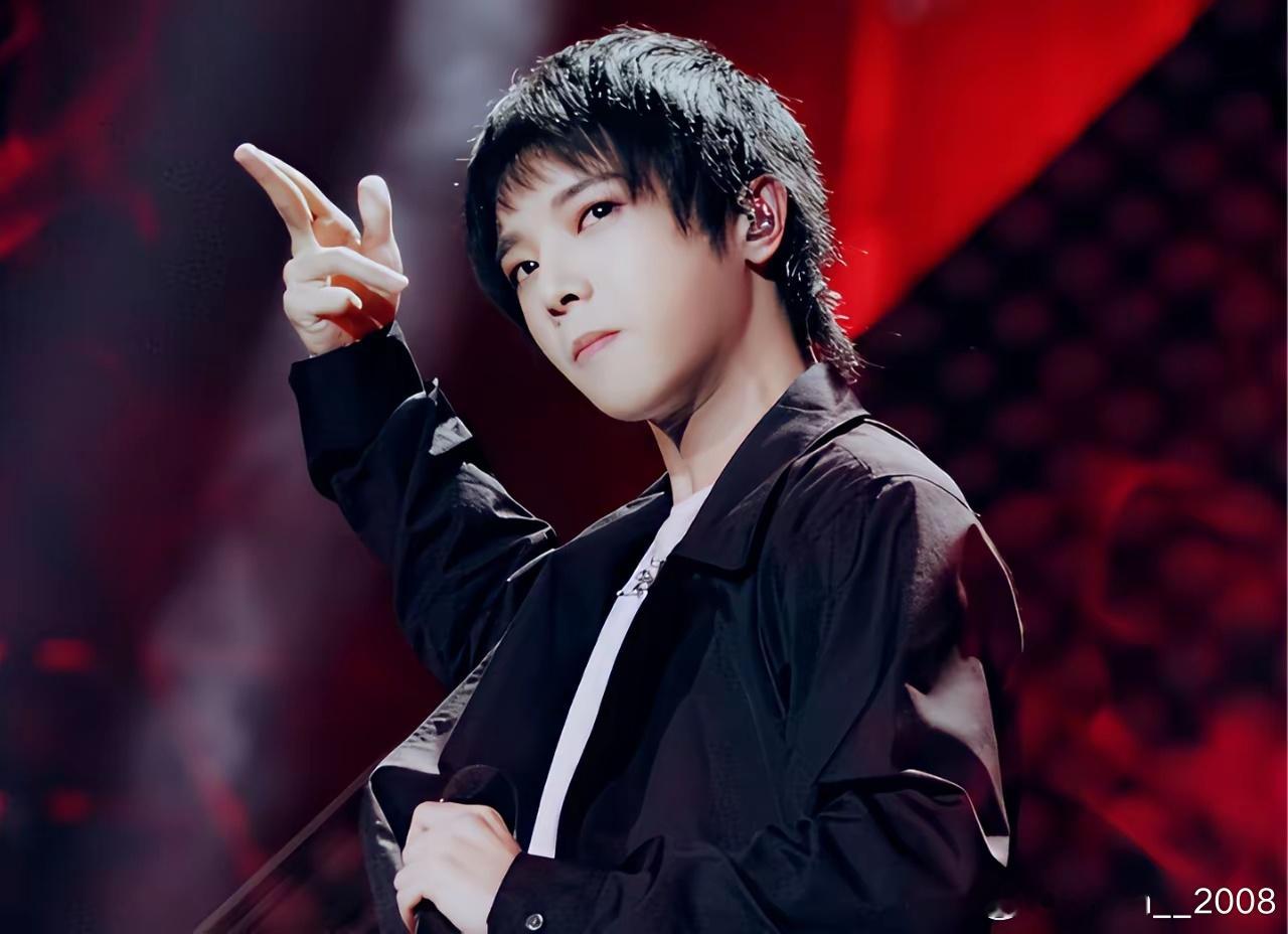 华晨宇演唱会花了 10 个亿打造舞台为啥演唱会还没开始就被叫停了？ 