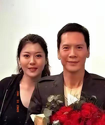 读懂向太与丁佩的故事，才明白真正的顶级智慧，从来不是算计人情，而是守住善意与体面