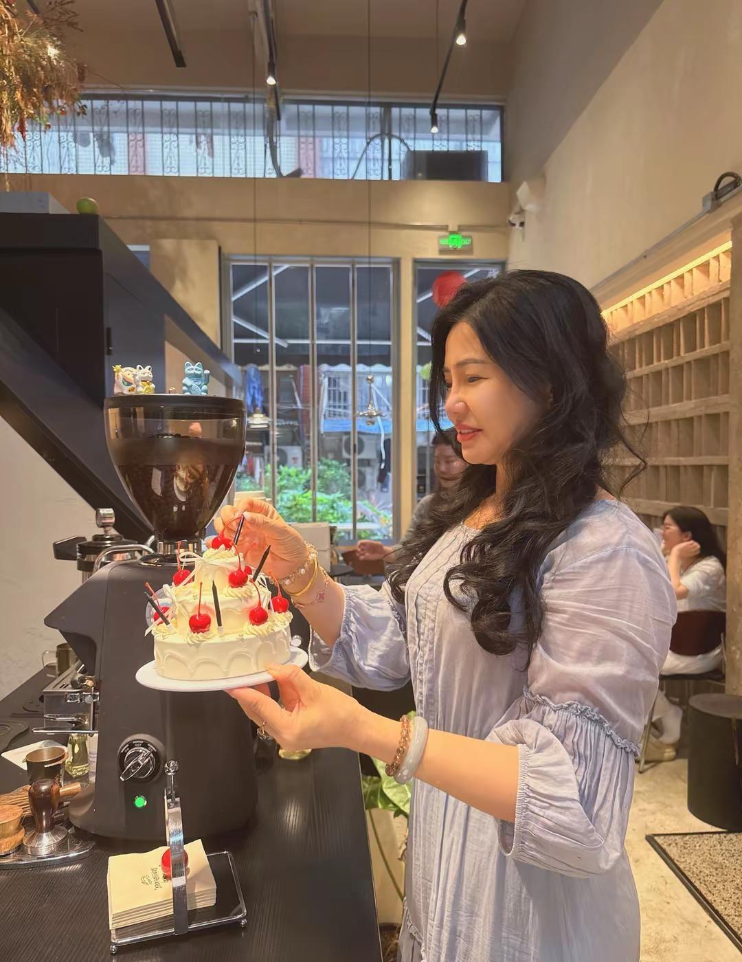 去不了广州塔，只能来东山口打打卡了😍