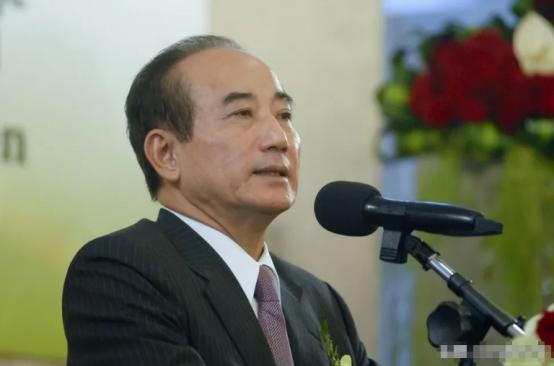 王金平的讲话在台湾国民党历史上必将彪炳史册，留下浓墨重彩的一笔。
 
先说说第一