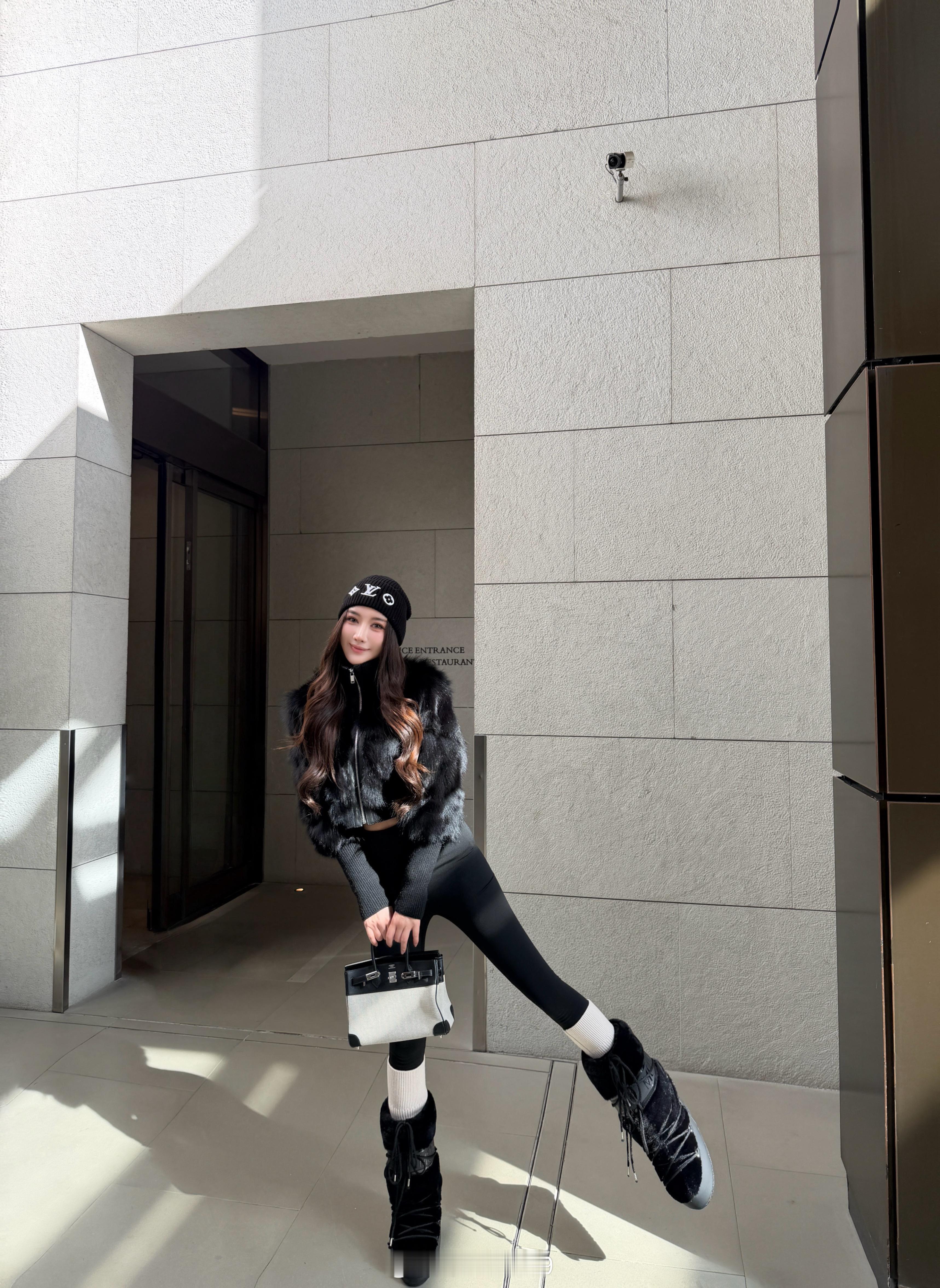 入冬这样穿 … ✌️ ​​​