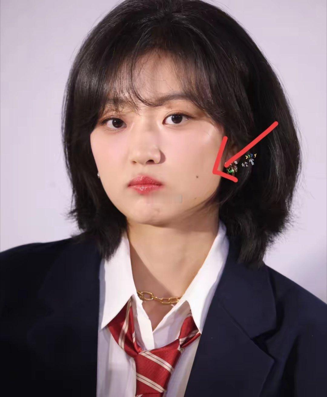 我突然发现了孙千的一个特点不是她172cm的逆天长腿也不是“东北全智贤”的标签，