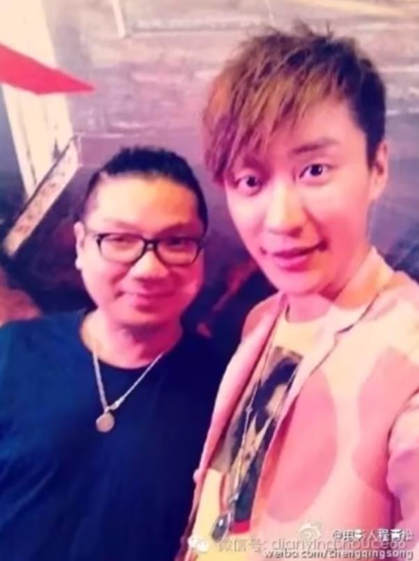 没想到乔和程关系这么好，

而且还和田女士同框过，

近日，有网友分享了乔与程的