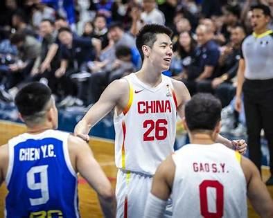 浙江广厦传来坏消息

根据直播吧的消息，国家队锋线朱俊龙因为大腿肌肉拉伤，预计休