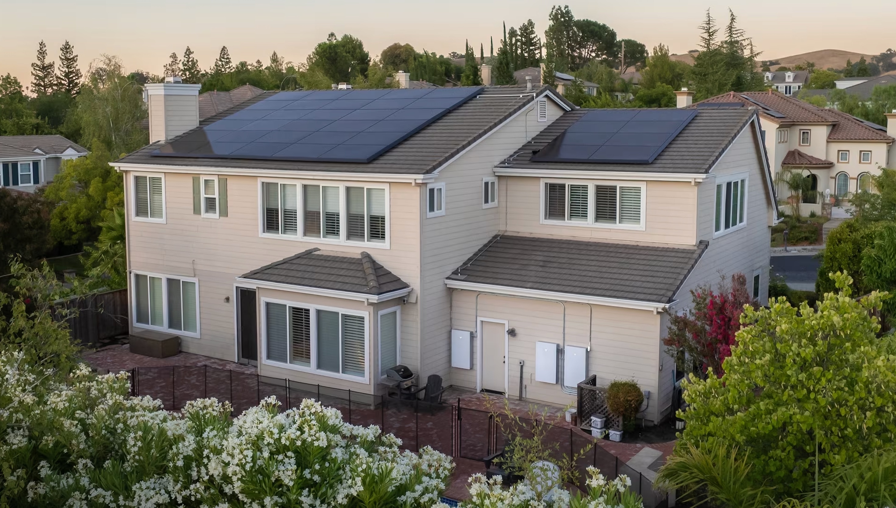 特斯拉能源部门获英国电力供应许可，将进军英国家庭与企业市场3月12日，英国能源监