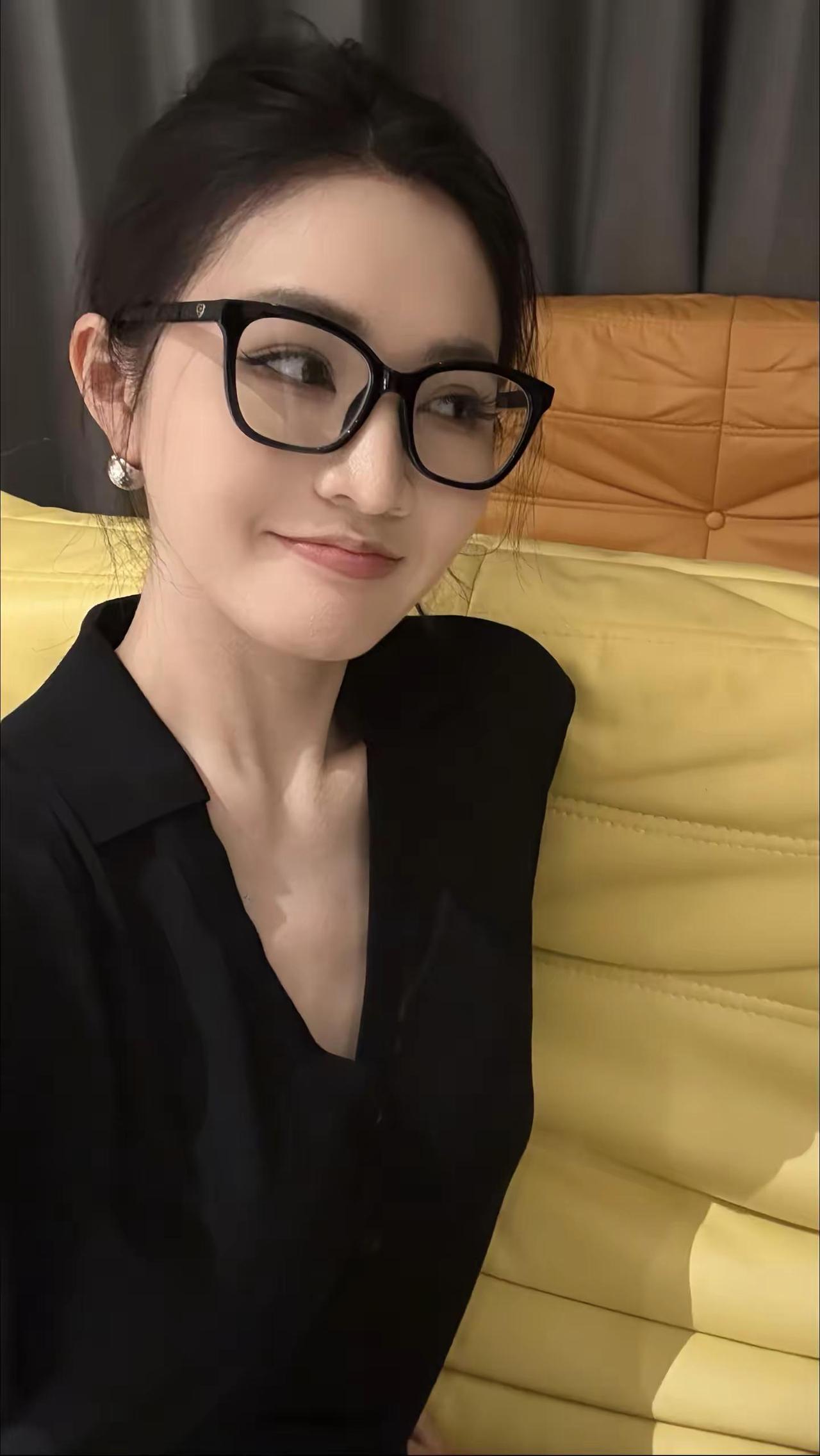 哭包小姐 展信佳 我依然坚信人生而独行