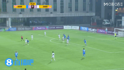 来欣赏一下武汉江大奇莱谢的这个单刀球处理，经典的拌蒜，简直是犯罪。可惜了姜晨璟的