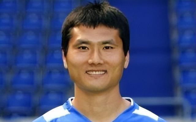 邵佳一出任国足主帅邵佳一上任国足主帅是新起点！他有青训和助教经验，相信能带来新活