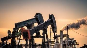 为什么中国的石油储量这么少？这么说吧，中国的石油储量极其丰富，之所以大量进口石油