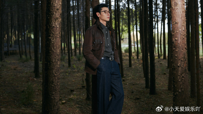 蒋奇明这组梦回阿勒泰蒋奇明云南旷野大片谁能拒绝蒋奇明的云南旷野大片！风掠过旷野，