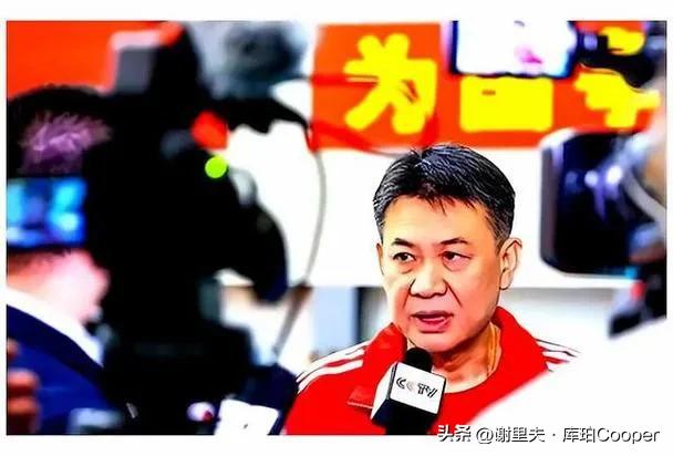 蔡斌太狡猾，拉瓦里尼，他研究了一年王云蕗，结果蔡斌就不带，直接把波兰女排打成世界