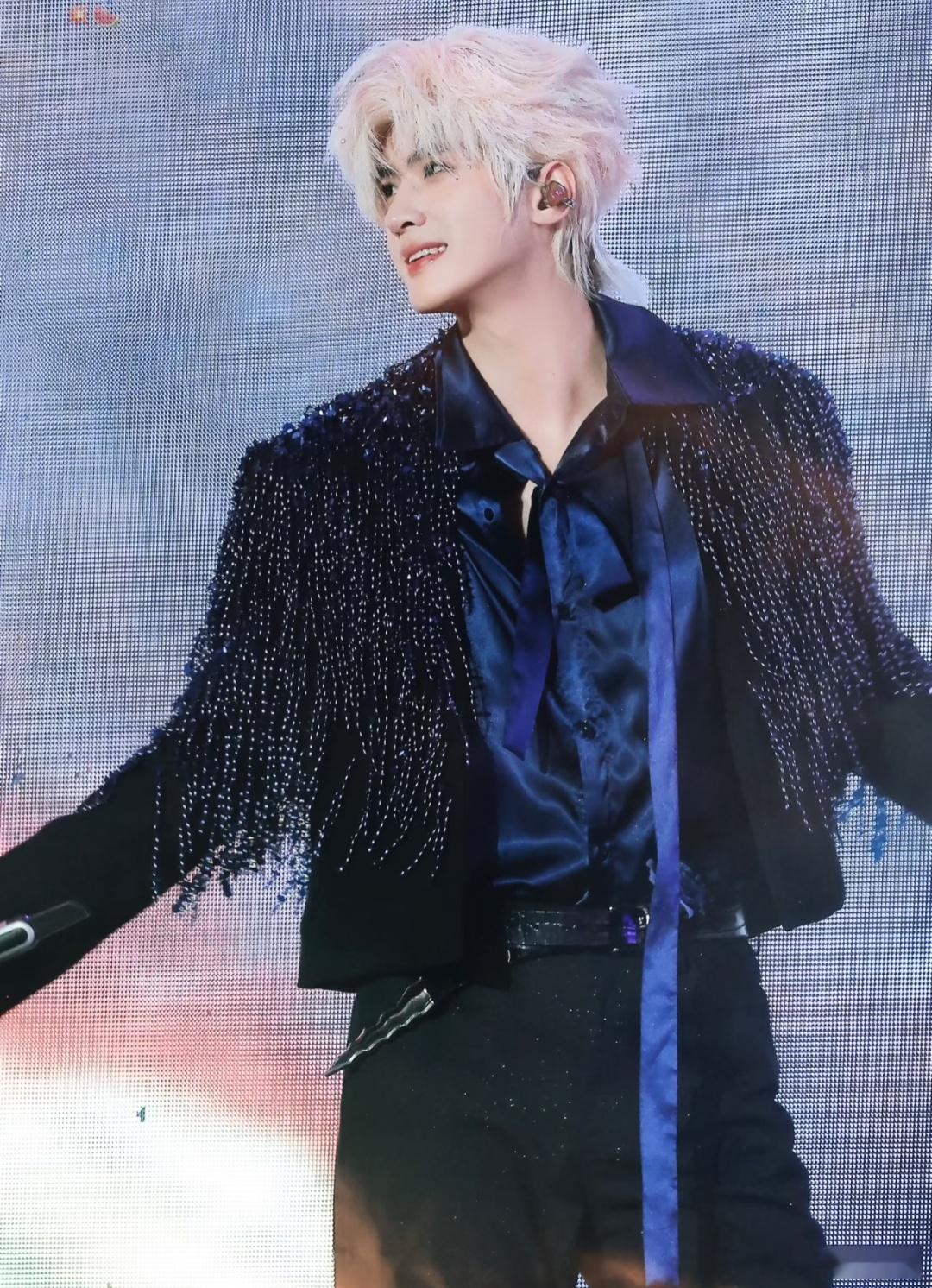 展轩什么时候混进顶流女星里的 这C位站得还挺理直气壮是怎么个事儿哈哈哈哈哈