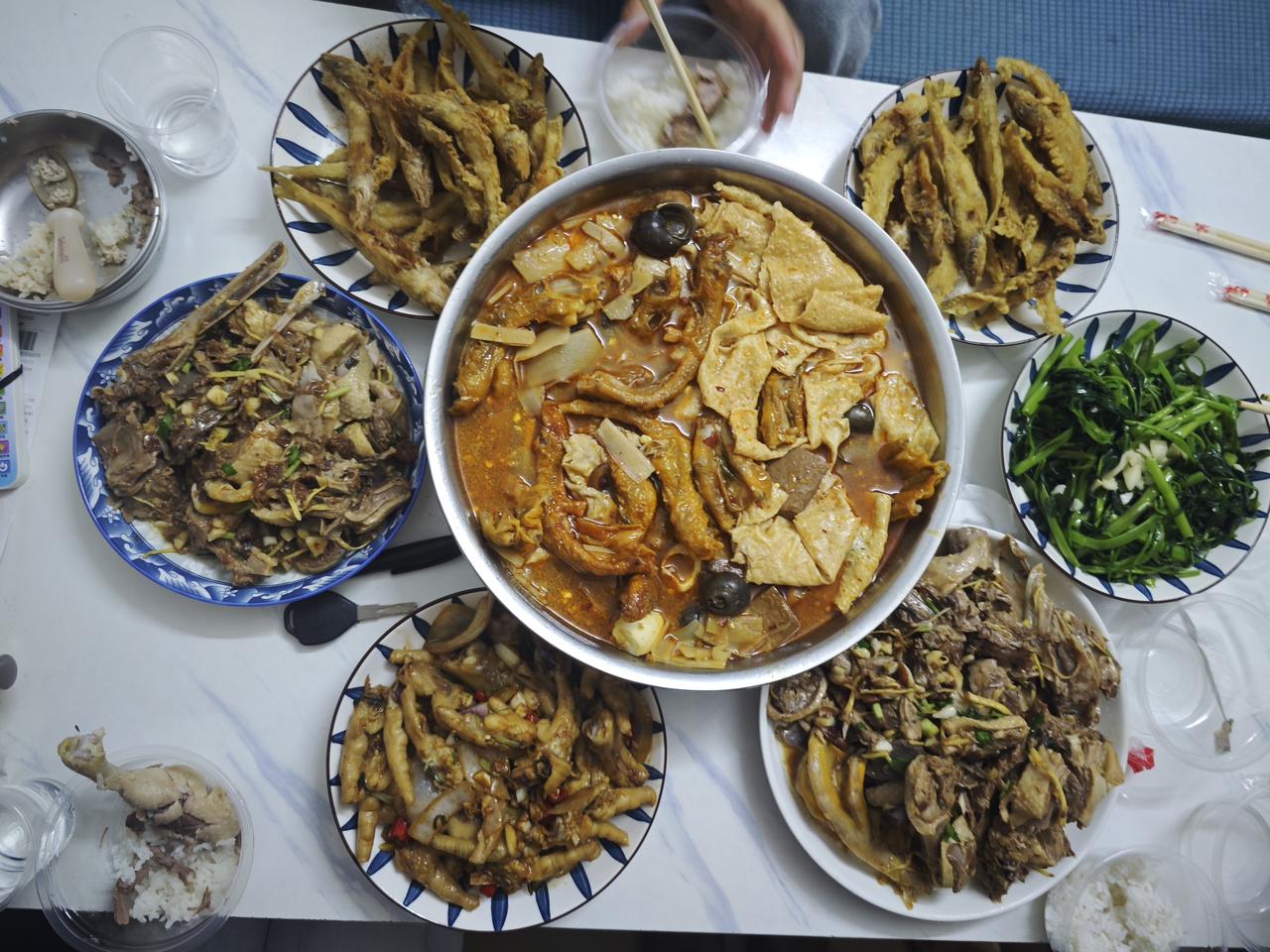 怎样忘掉生活中的烦恼唯有吃！吃！吃！