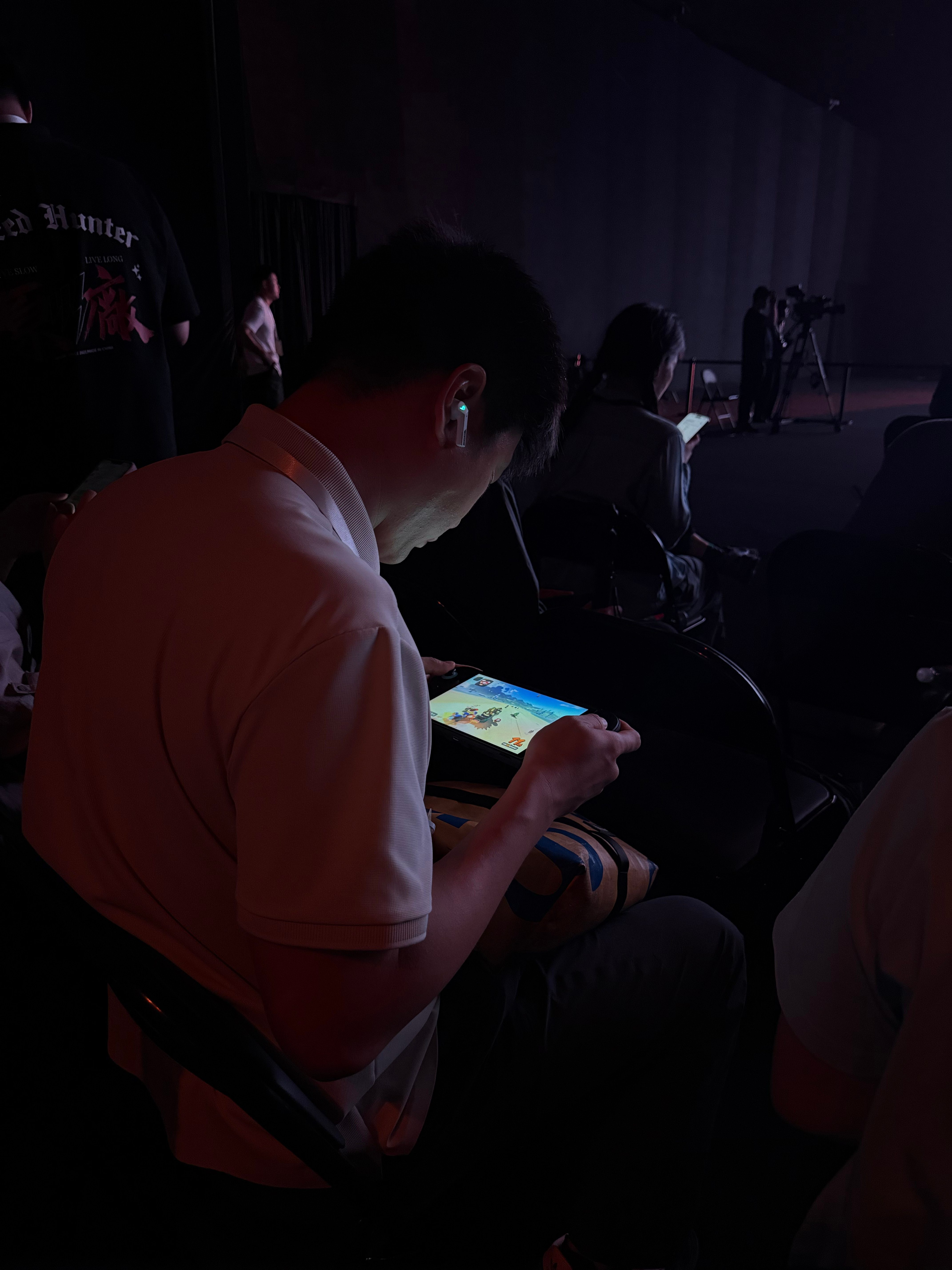 Switch2的马里奥赛车世界这哥们会玩[笑cry]回家我也玩 ​​​