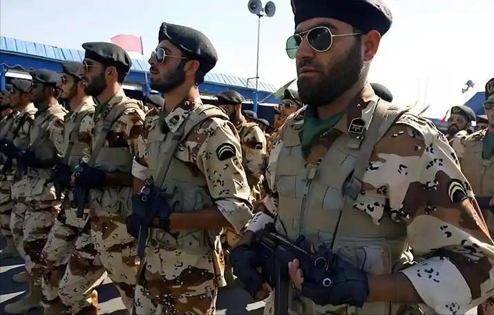 快讯！伊朗伊斯兰革命卫队，重大宣布
 
3月8日夜间，中东局势再升级。伊朗伊斯兰