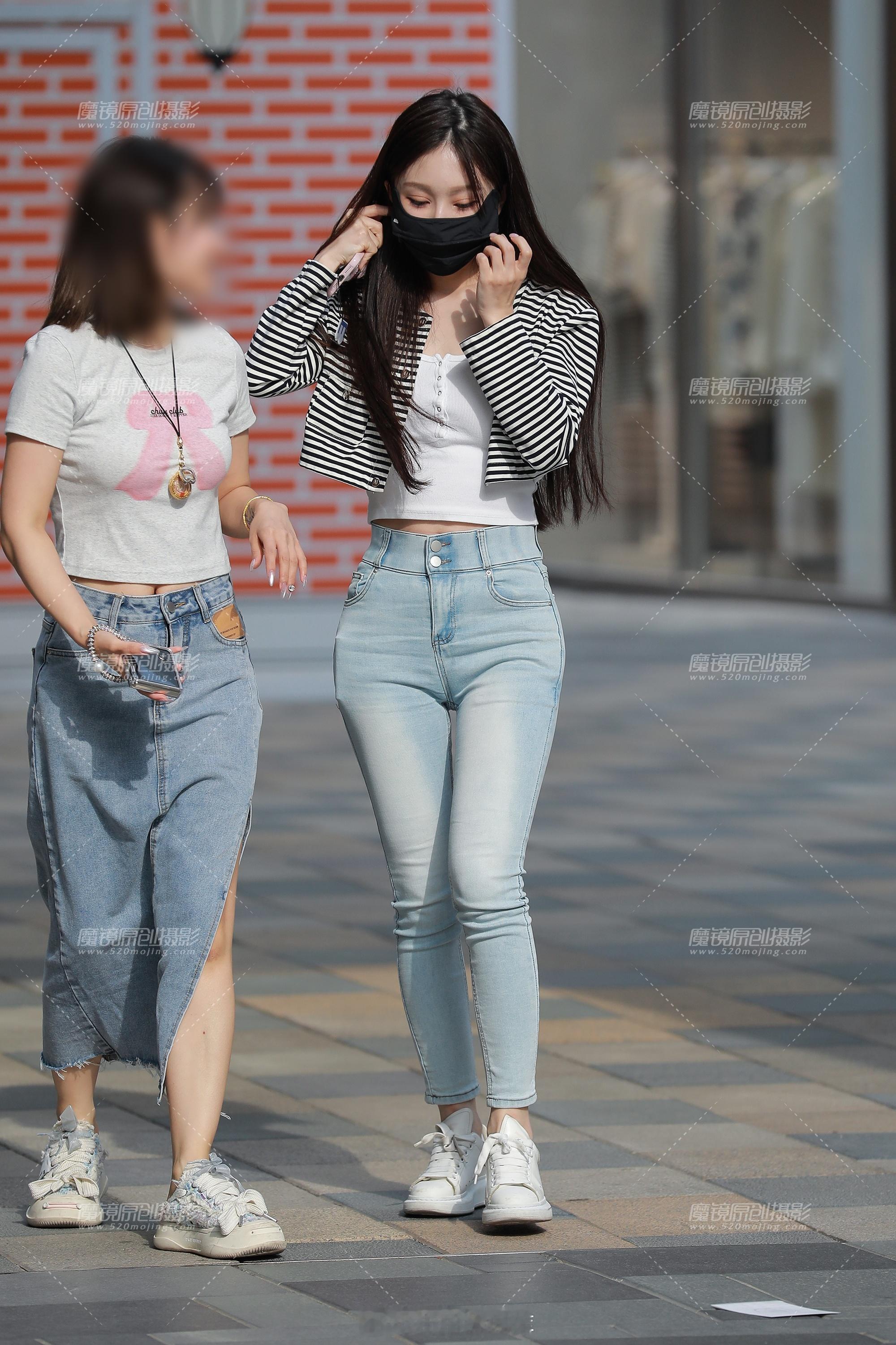 小姐姐的眼睛还是挺好看！时尚潮流今日穿搭(ootd) ​​​
