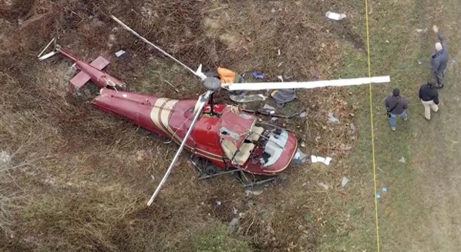 【新泽西州两直升机相撞，挚友飞行员不幸遇难】周日中午前，新泽西州哈蒙顿市两架直升