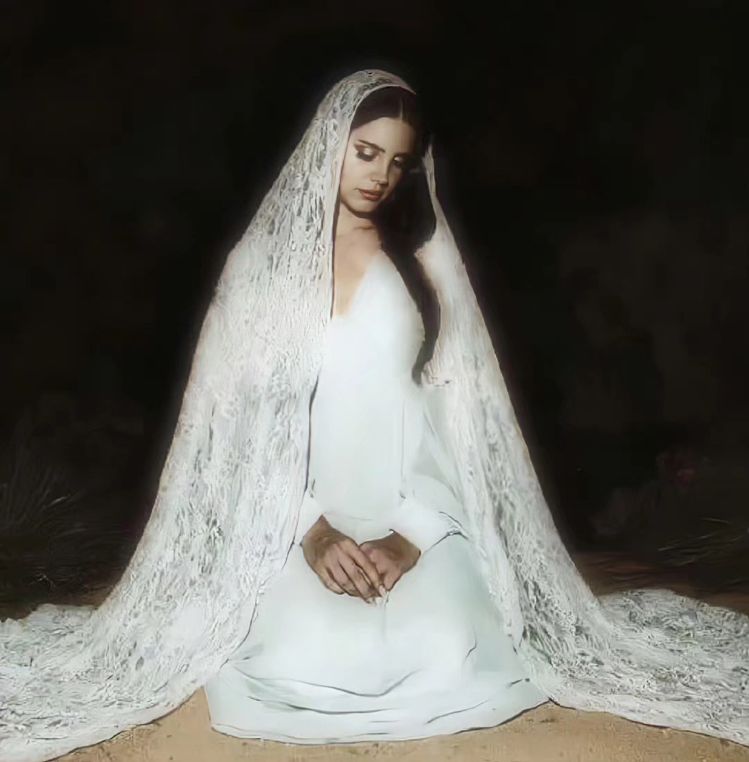 Lana Del Rey ​​​