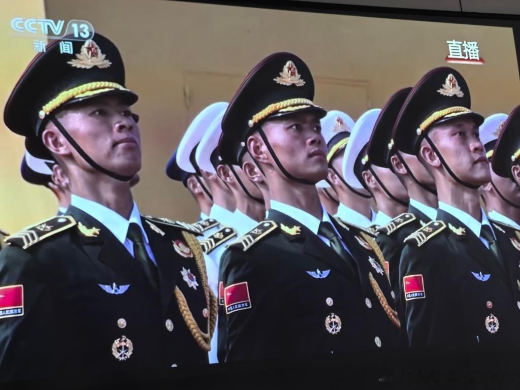九三盛大阅兵阅兵直播 一起看阅兵咯！ ​​​
